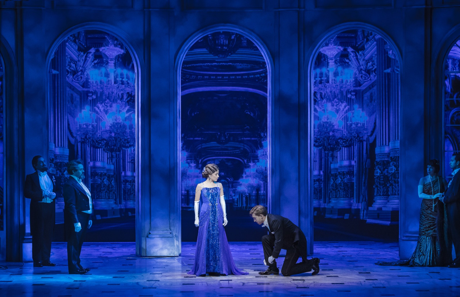 "Anastasia" y la magia detrás de su vestuario