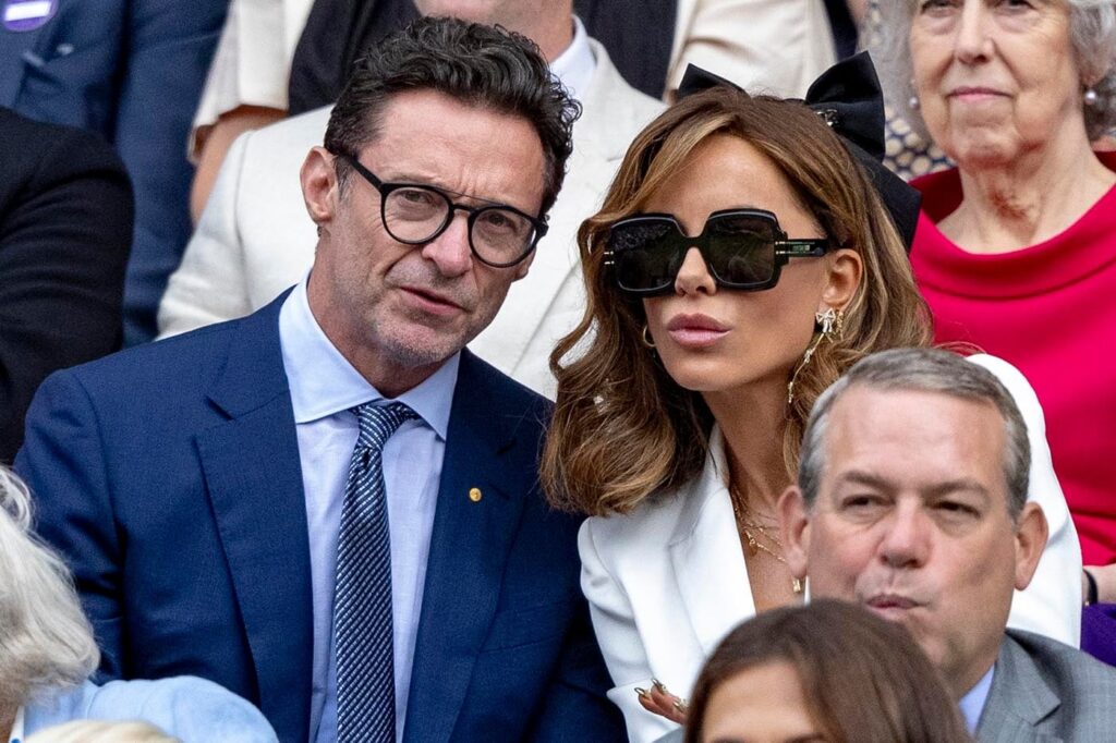 Hugh Jackman con Kate Beckinsale en la final individual femenil de Wimbledon.