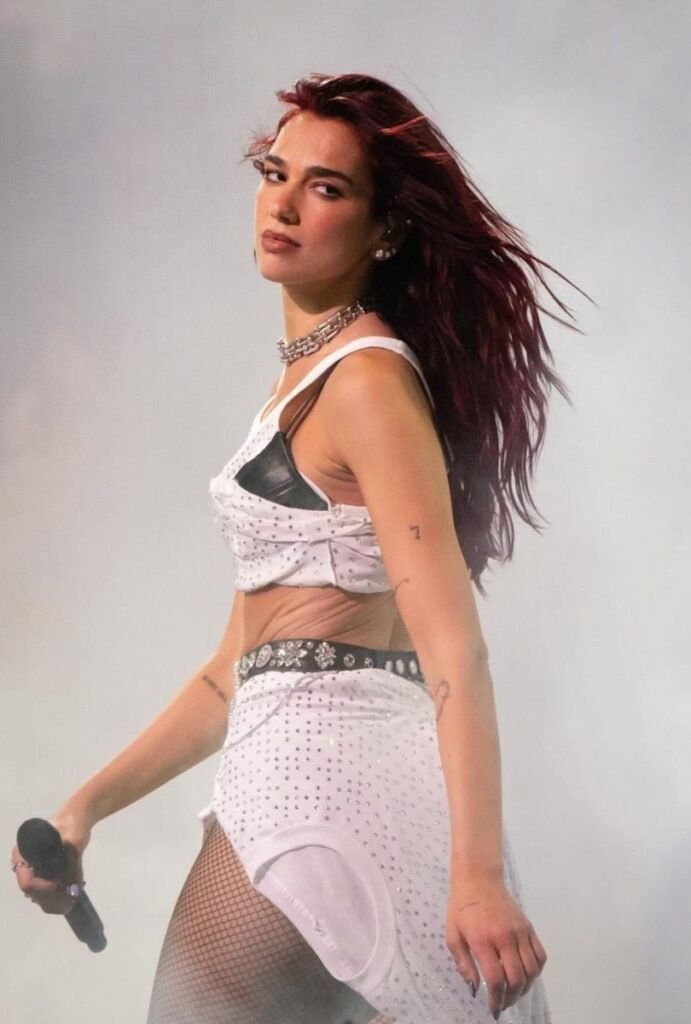 Dua Lipa en Glastonbury