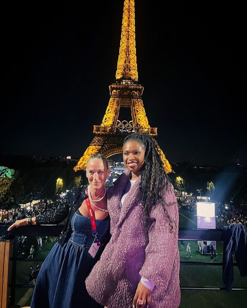 Jennifer Hudson y Sarah Jessica Parker en París.