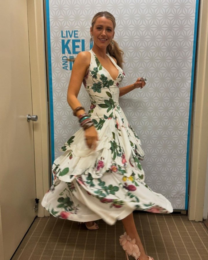 Blake Lively vestido de flores