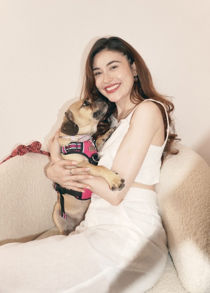 Fernanda Blaz con su mascota