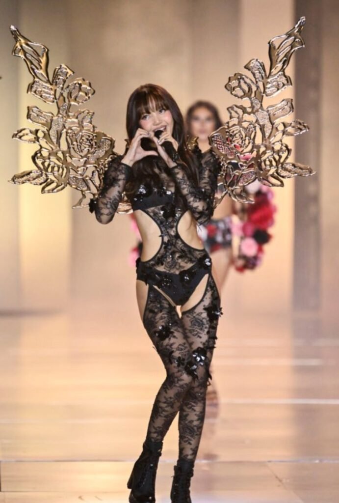 Lisa look desfile Victoria 's Secret Show