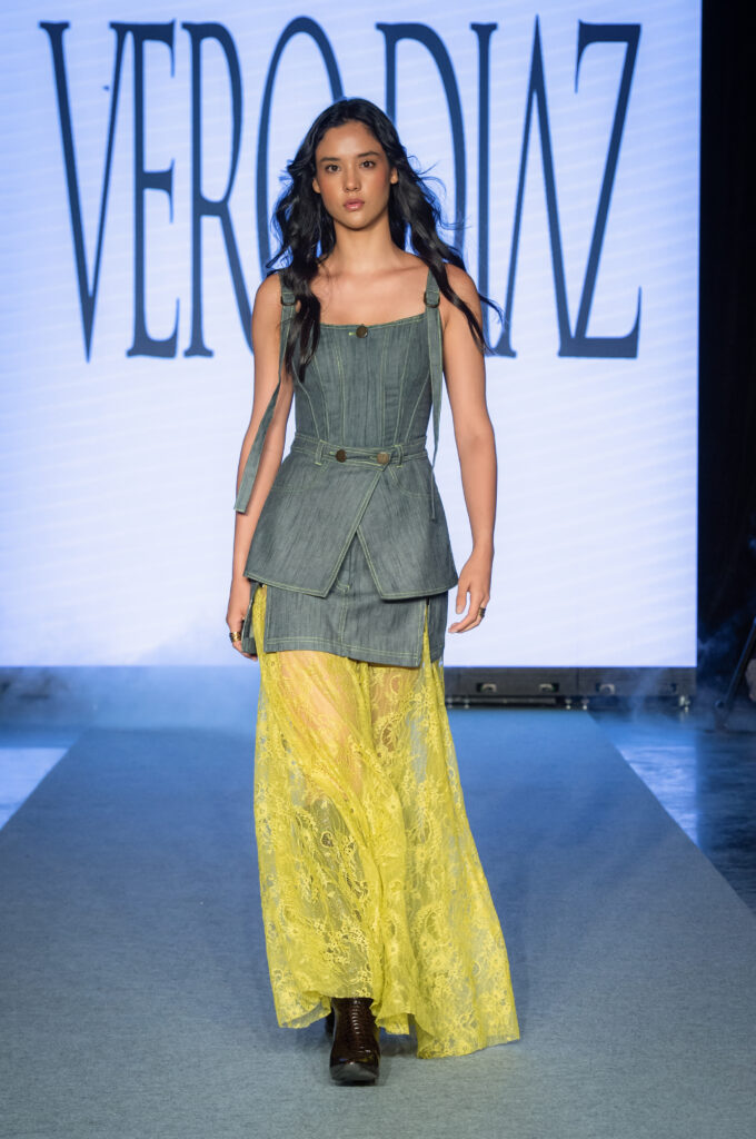 vero diaz desfile