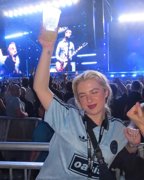 Anaïs Gallagher