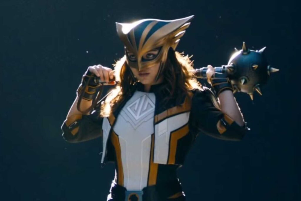 Isabela Merced como Hawkgirl