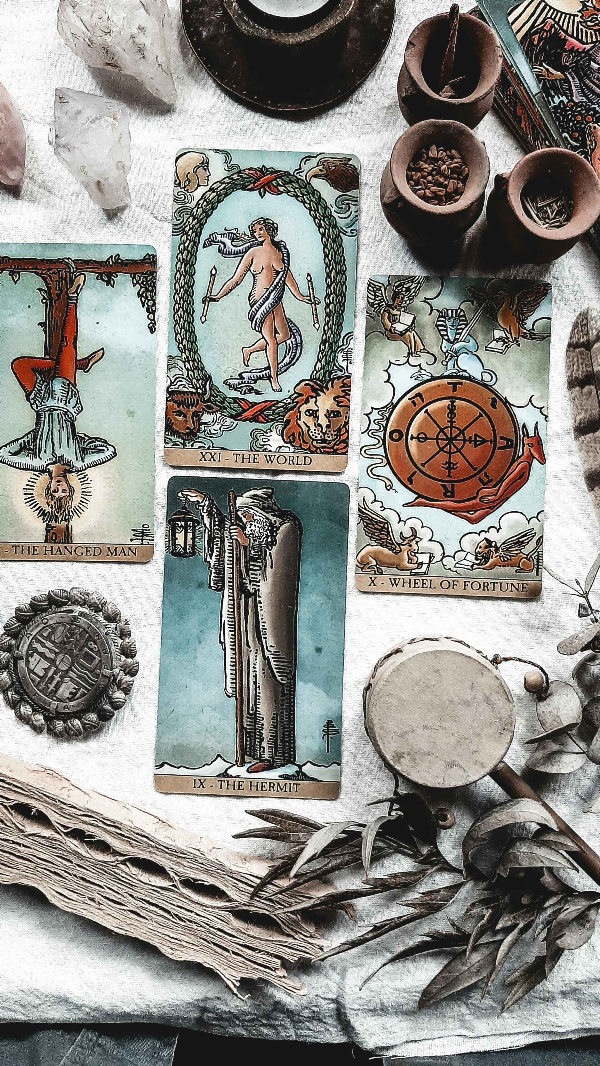 La Rueda de la Fortuna en el Tarot: significado y cómo interpretarla