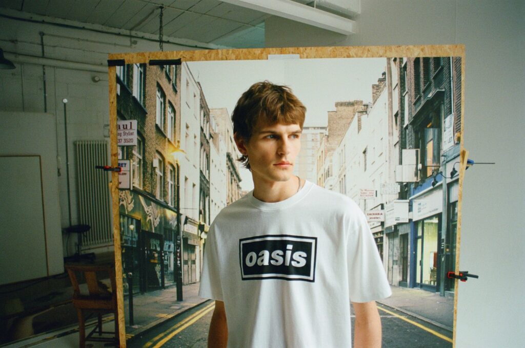 Levi's x Oasis