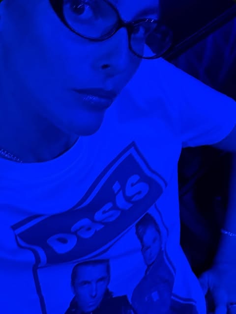 Vittoria Ceretti en el concierto de Oasis