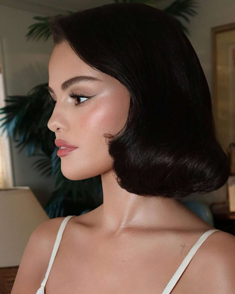 Peinado Selena Gomez cabello