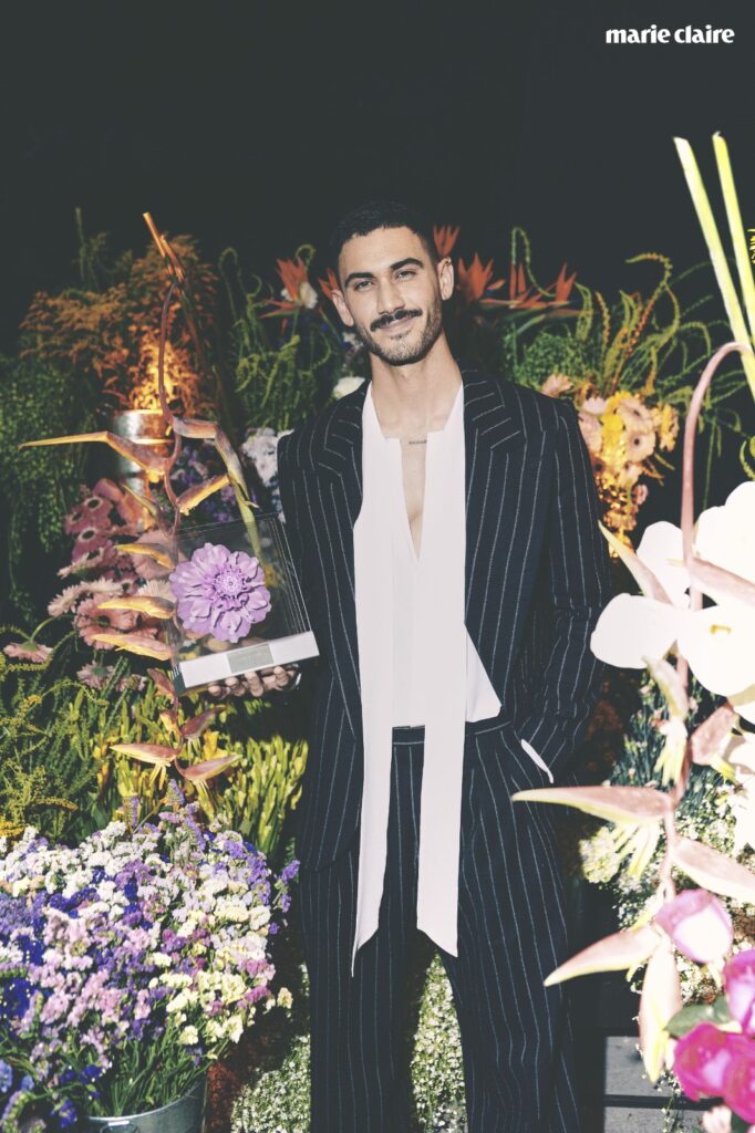 Alejandro Speitzer en los Premios Prix de Marie Claire