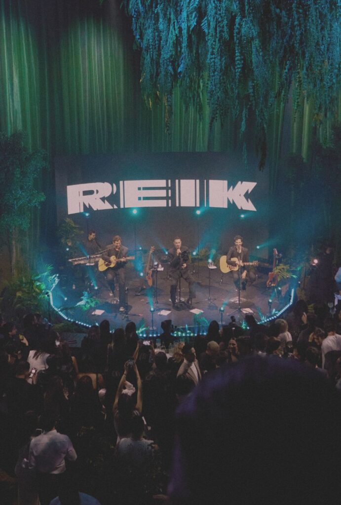 Reik en el Mercado de las Flores