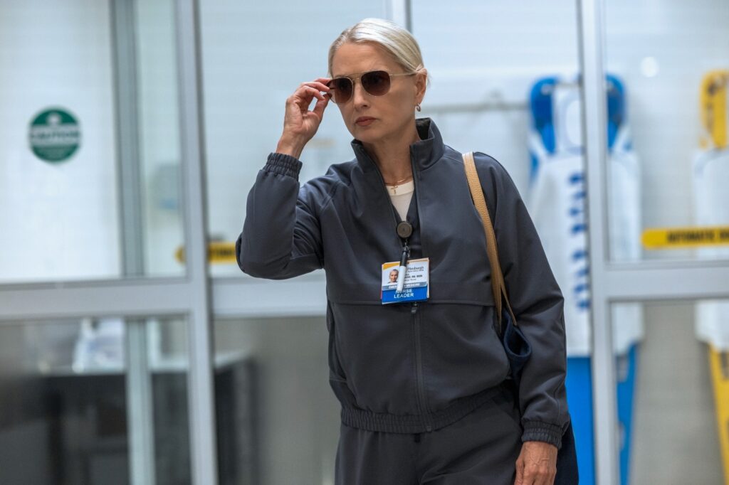 Katherine LaNasa como Dana Evans