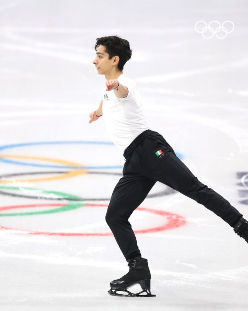 Donovan Carrillo rutinas de patinaje artístico.
