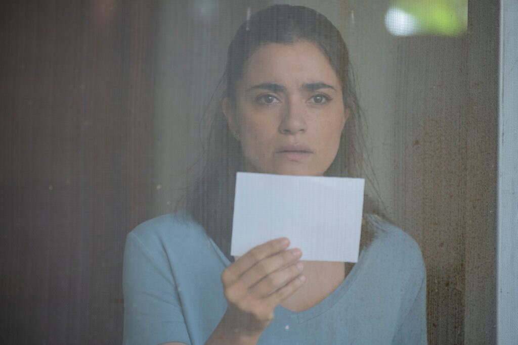 Paulina Gaitán como Olga Wornat