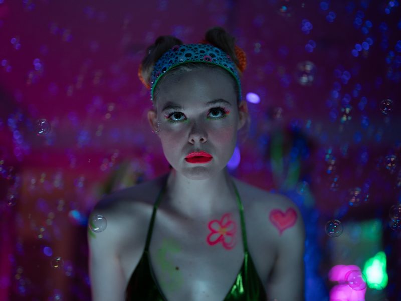 Margot tiene problemas de dinero