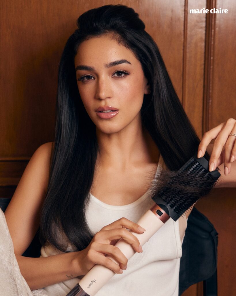 Alejandra Capetillo con Dyson