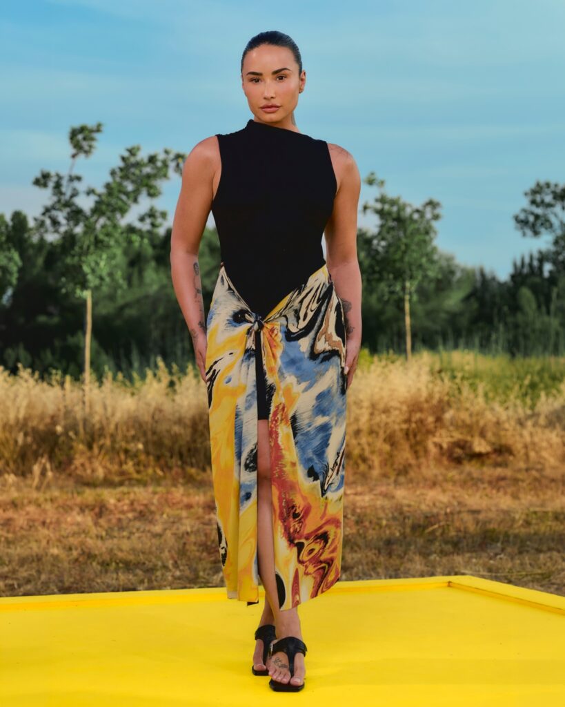 Demi Lovato en Desigual durante el evento en Ibiza. 