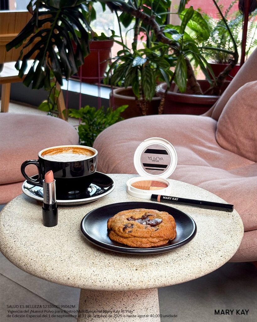 Le Café de Marie Claire x Mary Key
