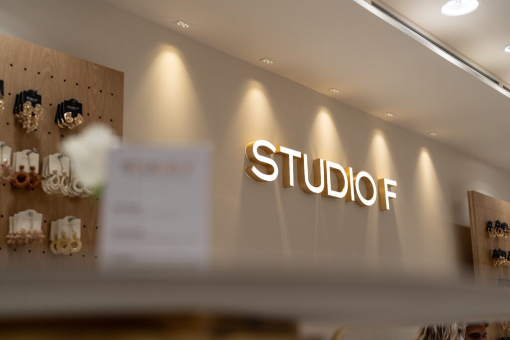 Studio F Plaza Satélite