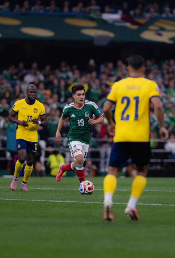 Quién es Gil Mora el futbolista de la Selección Mexicana