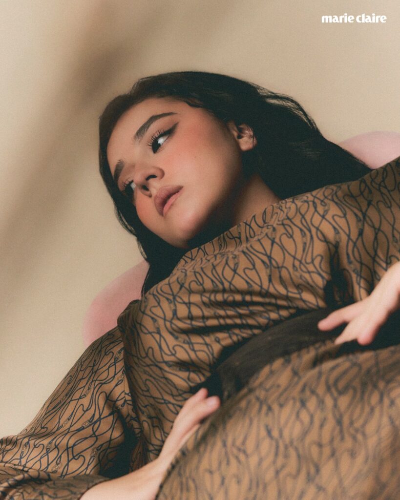 Macarena Oz en Marie Claire México
