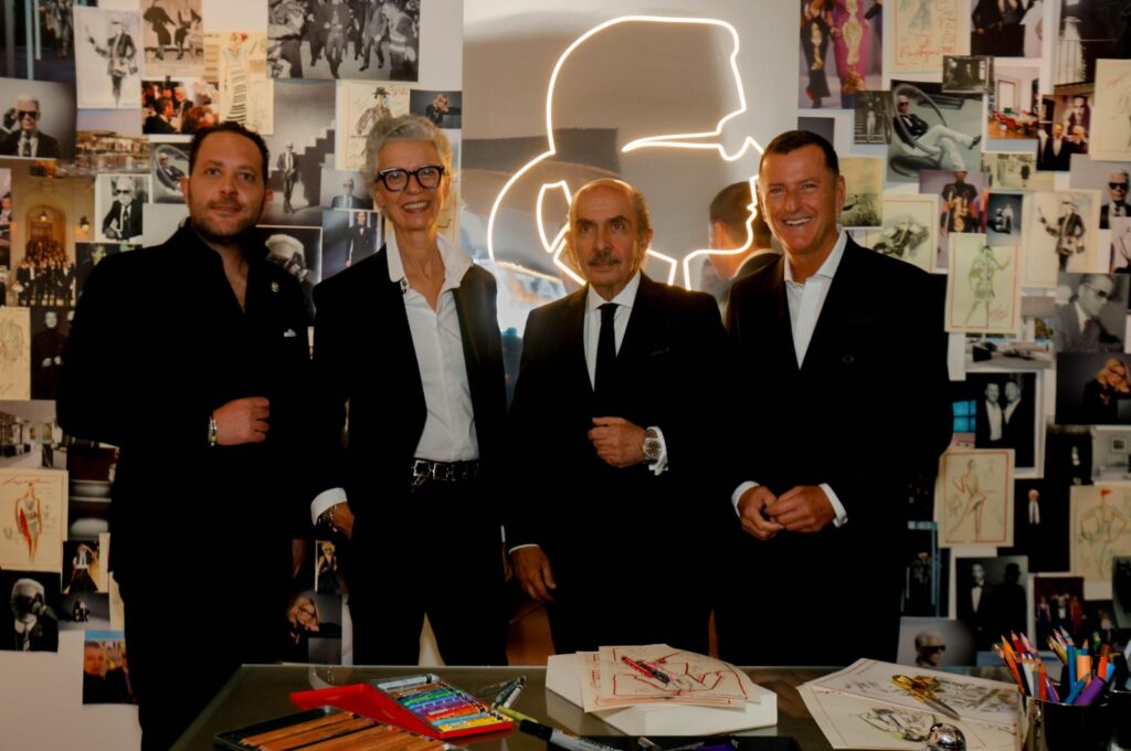 León Salame, director de operaciones de Grupo Bosque Real; Caroline Lebar, Vicepresidenta Senior de Imagen y Comunicación de Karl Lagerfeld; Marcos Salame, Presidente de Grupo Bosque Real; Pier Paolo Righi, CEO global de Karl Lagerfeld.